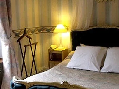 Relais Saint Louis, Logis 3* Belleme