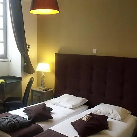 Relais Saint Louis, Logis 3*