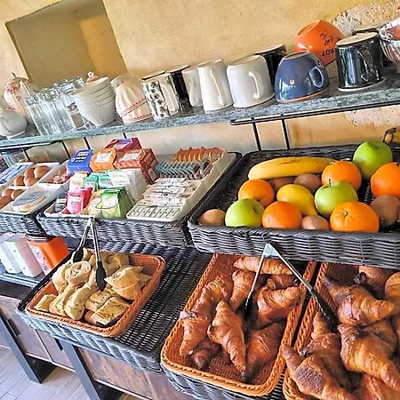 Hotel Relais Saint Louis, Logis 3*