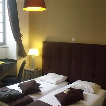 Relais Saint Louis, Logis