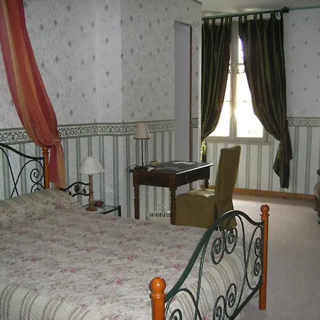 Hotel Relais Saint Louis, Logis 3*