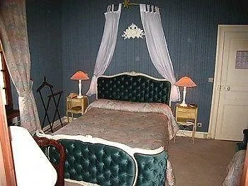 Relais Saint Louis, Logis Hotell 3*