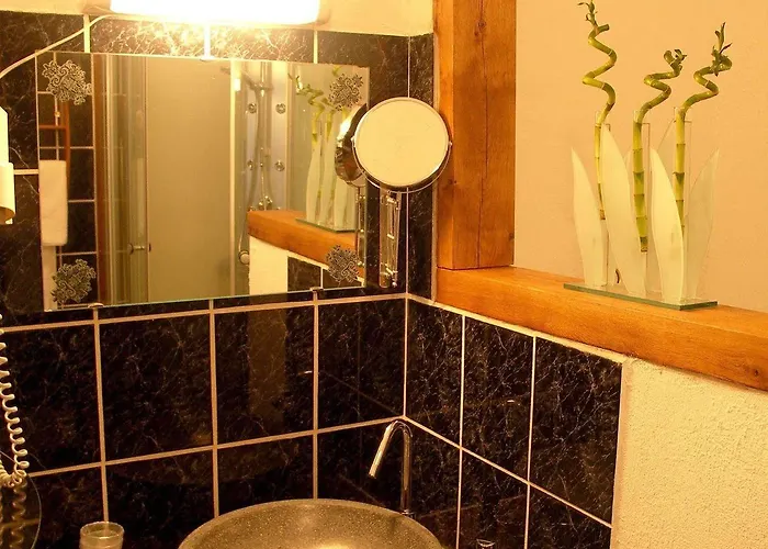 Relais Saint Louis, Logis Hotell 3*